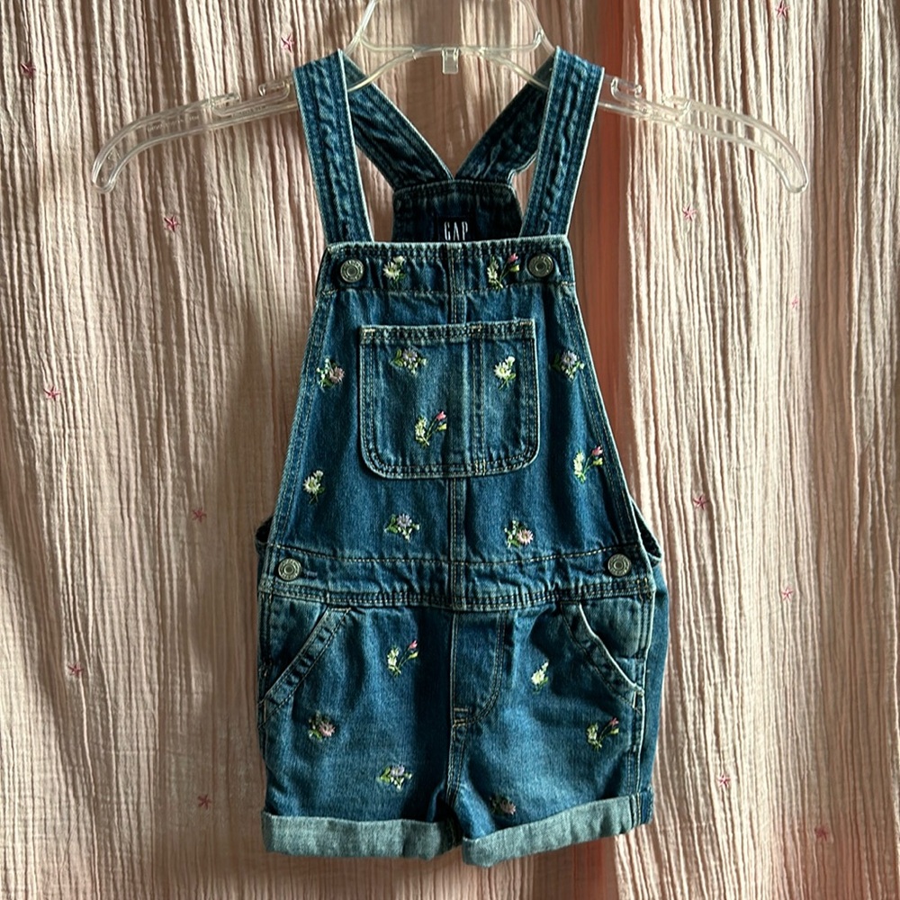 EUC Gap Floral Overalls, 3Y